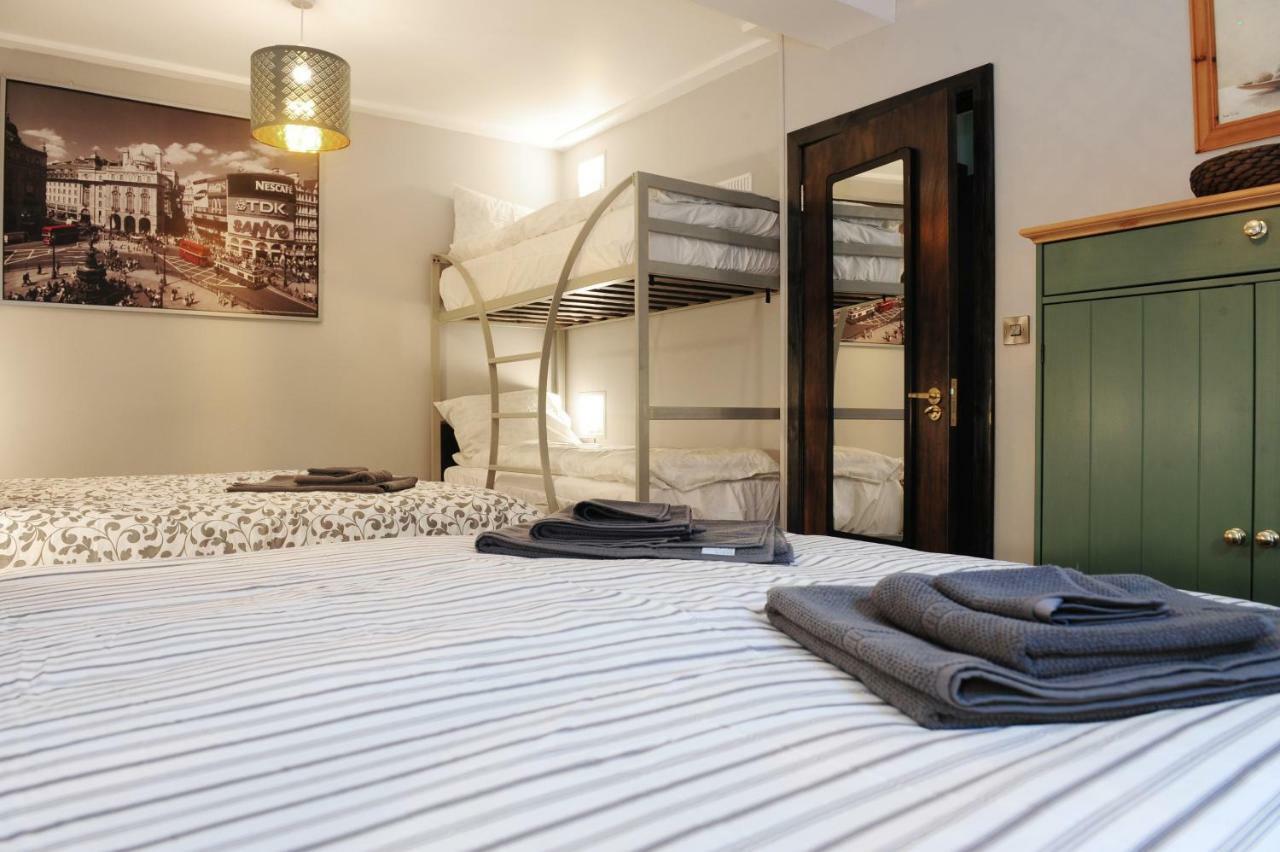 더블린 Talbot Coach House 빌라 외부 사진